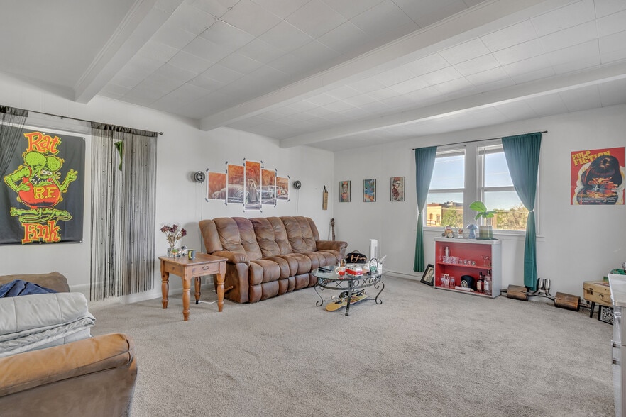 More Photos Of 84 Highway 105, Palmer Lake Storefront Retail Residential For Sale