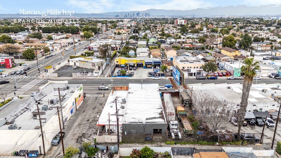 More Photos Of 1118 Firestone Blvd, Los Angeles Storefront For Sale