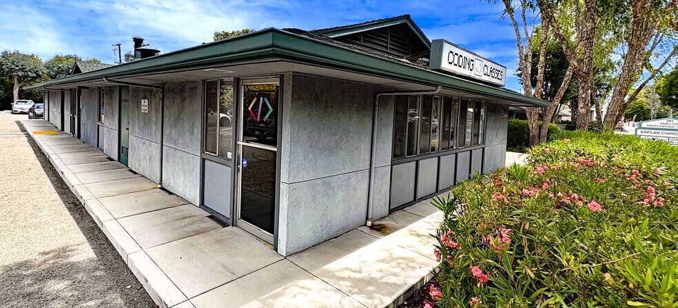 More Photos Of 281 E Hamilton Ave, Campbell Medical For Lease