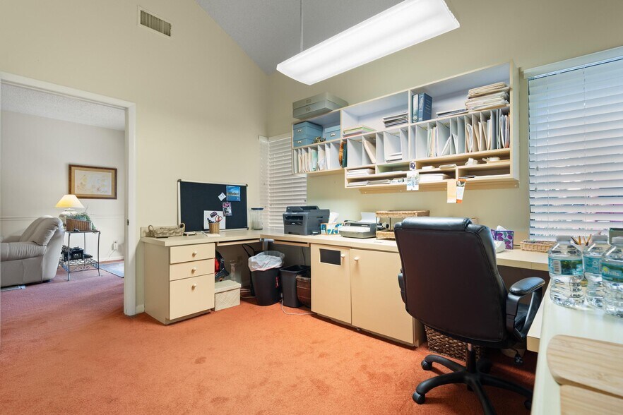 More Photos Of 2424 Enterprise Rd, Clearwater Medical For Sale