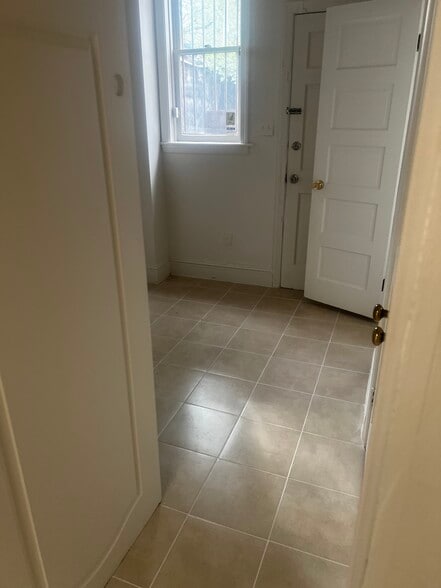 More Photos Of 3924 12th St NE, Washington Storefront For Lease