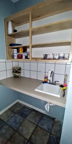 More Photos Of 713 2nd St, League City Office Residential For Lease