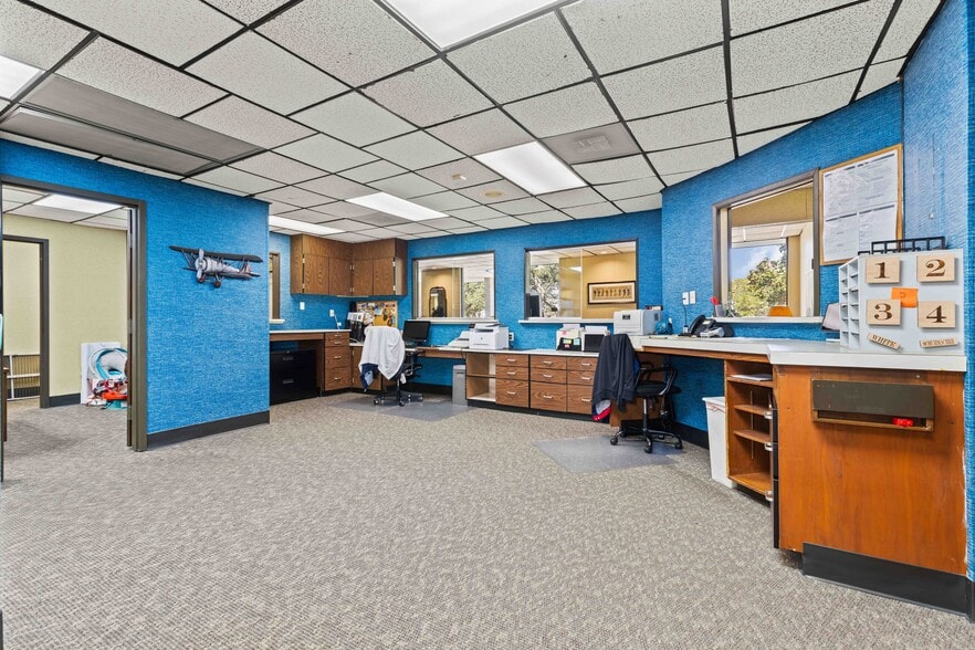 More Photos Of 6 Professional Park Dr, Webster Medical For Sale