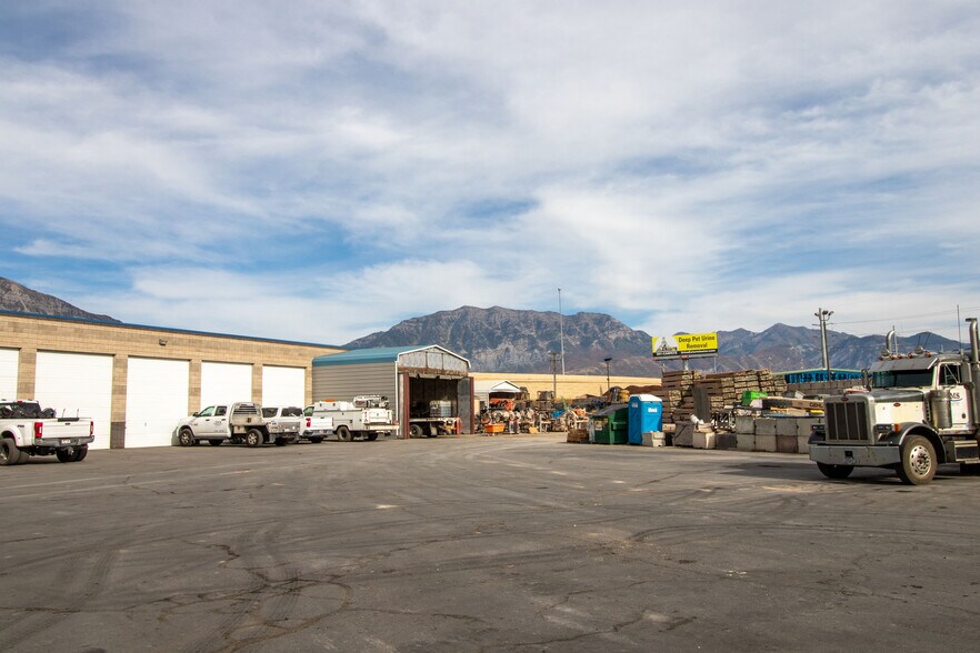 More Photos Of 335 S 1250 W, Lindon Self Storage For Lease
