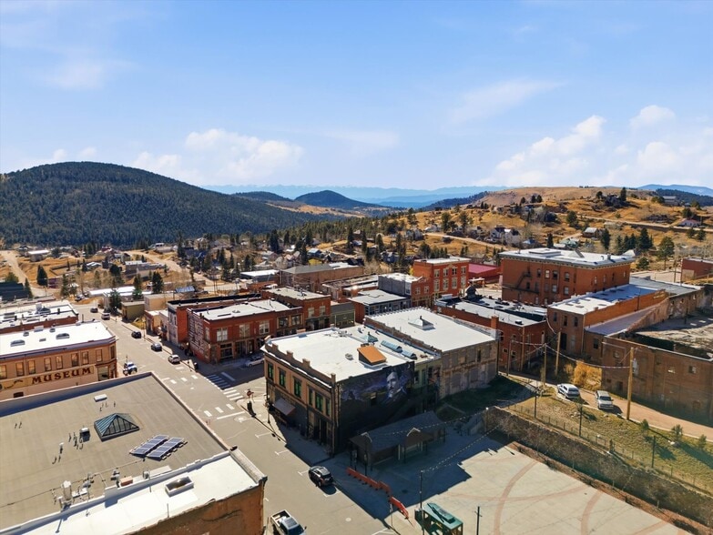 More Photos Of 301 Victor Ave, Victor Hotel For Sale