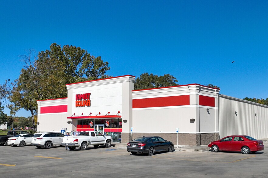 Primary Photo Of 1602 Main St, Des Arc Freestanding For Sale