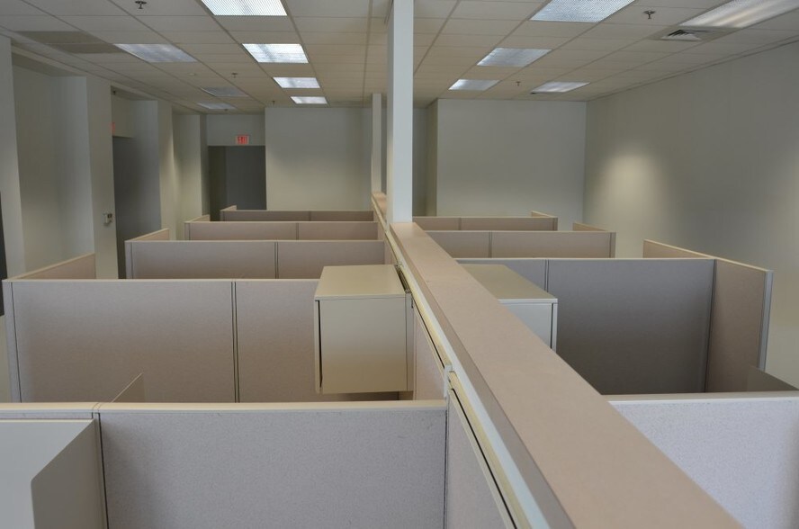 More Photos Of 415-417 Wolfe St, Fredericksburg Medical For Lease