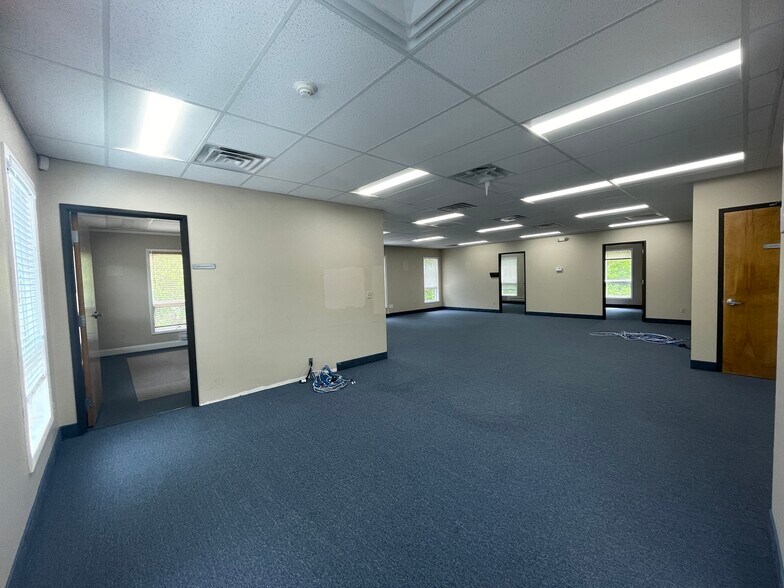 More Photos Of 115 US Highway 46, Mountain Lakes Medical For Lease