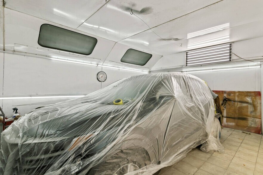 More Photos Of 1817 Cross Bay Blvd, Broad Channel General Retail For Sale