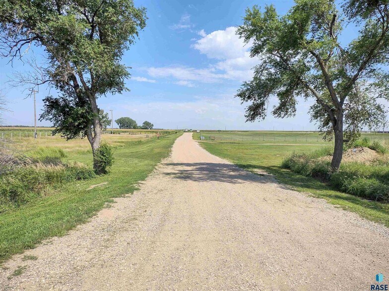 More Photos Of 1300 SE 3rd Ave, Miller Land For Sale