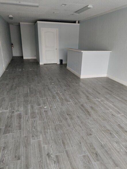 More Photos Of 29811-29829 US Highway 19, Clearwater General Retail For Sale