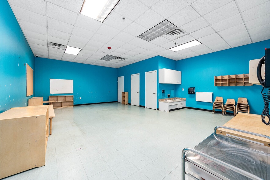 More Photos Of 12152 Shadow Creek Pky, Pearland Daycare Center For Sale