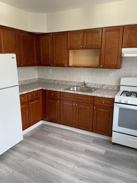 More Photos Of 8301 101st Ave, Ozone Park Apartments For Sale