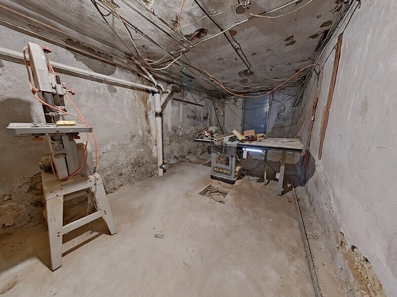 More Photos Of 2713 W Allegheny Ave, Philadelphia Multifamily For Sale