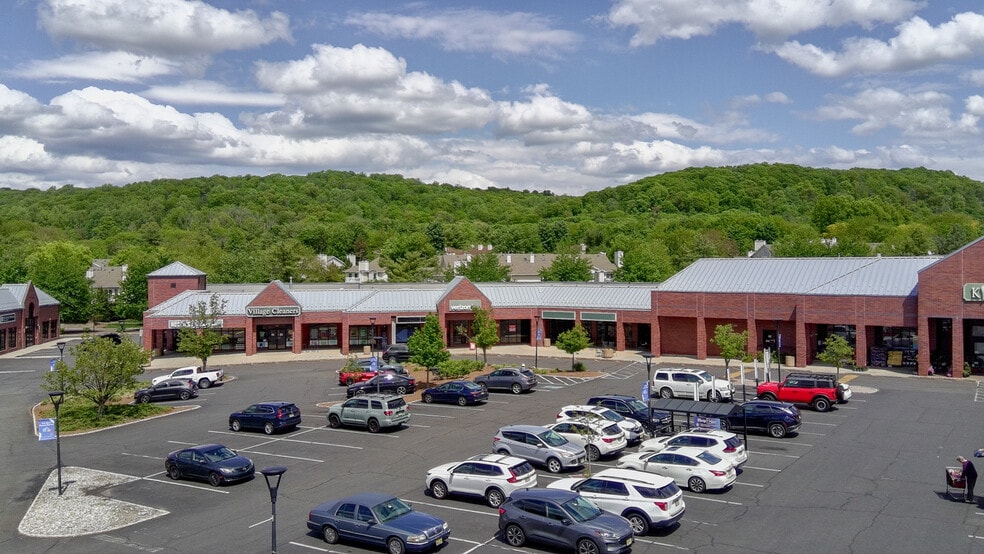 More Photos Of 400-470 US Highway 202/206 Dr, Bedminster Unknown For Lease