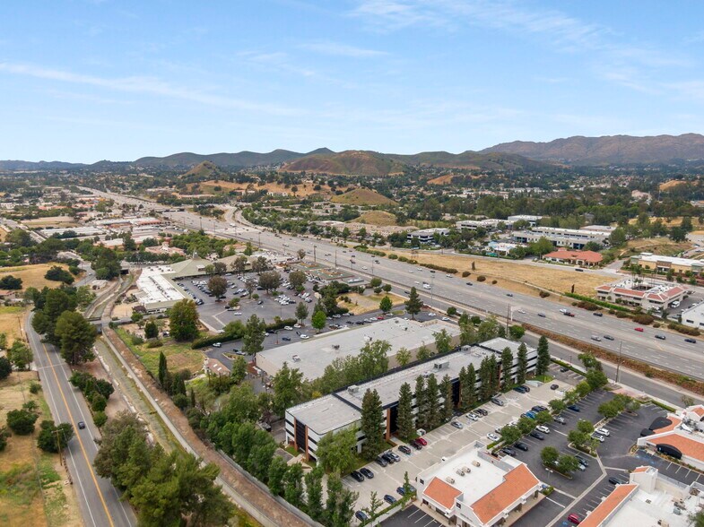 More Photos Of 28720 Roadside Dr, Agoura Hills Office For Lease