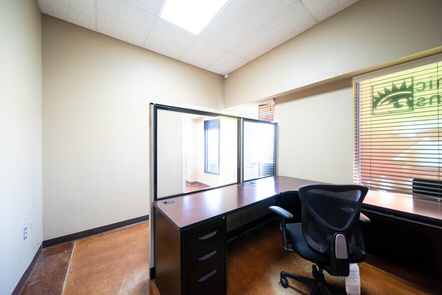 More Photos Of 2100 E Stan Schlueter Loop, Killeen Storefront Retail Office For Lease