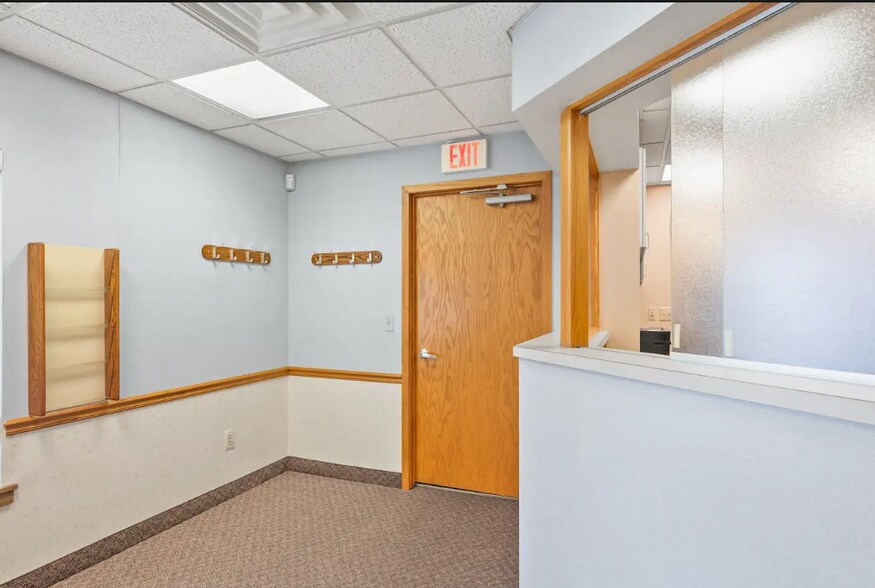 More Photos Of 28018-28050 Harper Ave, Saint Clair Shores Medical For Sale