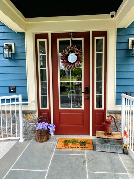 More Photos Of 375 Blumel Rd, Scotchtown Industrial For Sale