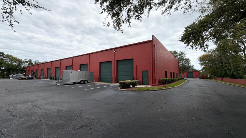 More Photos Of 1440 N Nova Rd, Daytona Beach Unknown For Lease