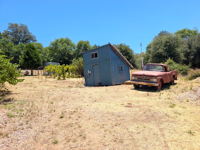 More Photos Of 6911 Engineers rd, Julian Multifamily For Sale