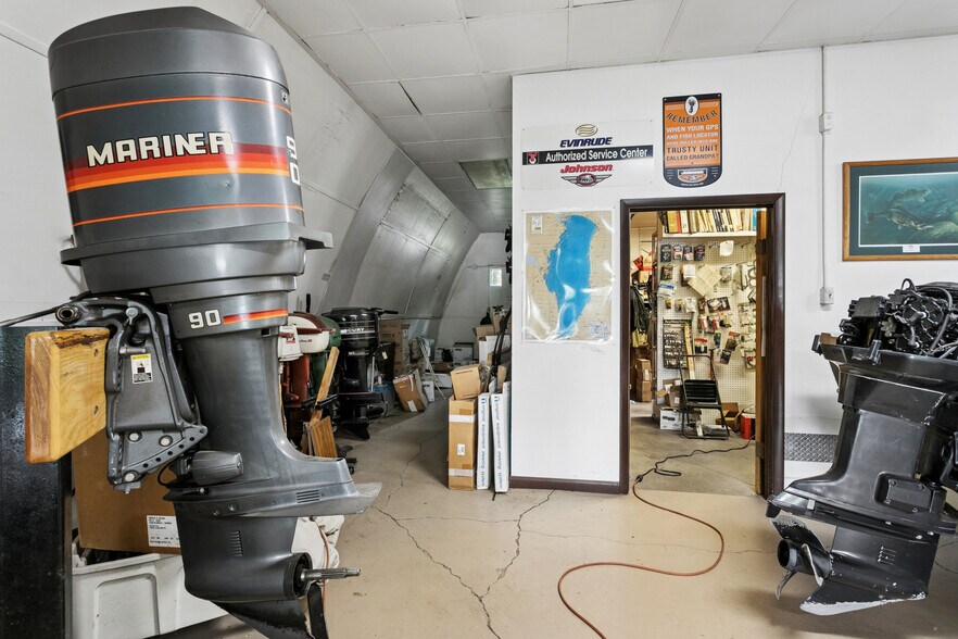 More Photos Of 100 Water St, Menasha General Retail For Sale