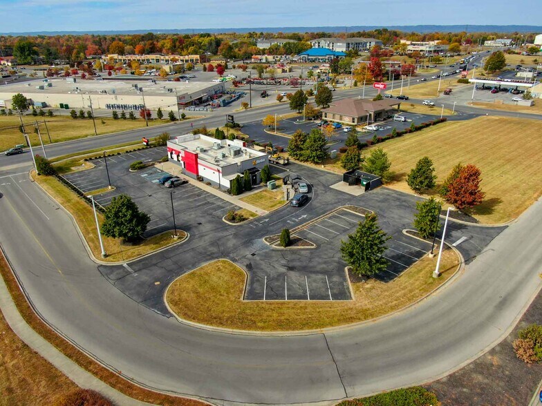 More Photos Of 2740 Allison Ln, Jeffersonville Fast Food For Lease