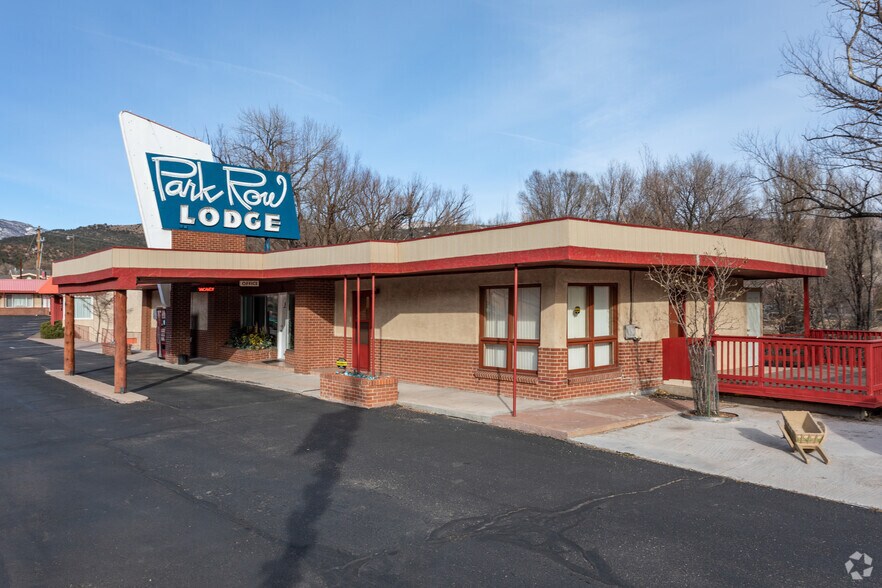 Primary Photo Of 54 Manitou Ave, Manitou Springs Hotel For Sale