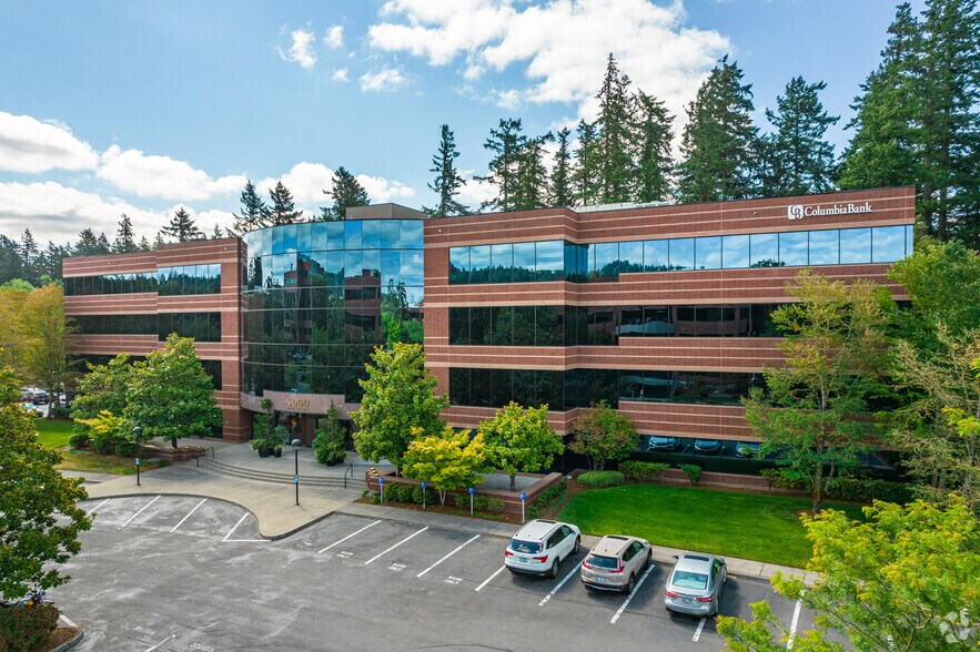 More Photos Of 4949 Meadows Rd, Lake Oswego Unknown For Sale