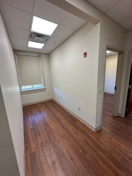 More Photos Of 101 Financial Dr, Elizabethtown Medical For Lease