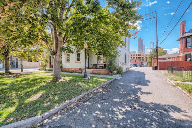 More Photos Of 1719 Emerson St, Denver Office For Lease