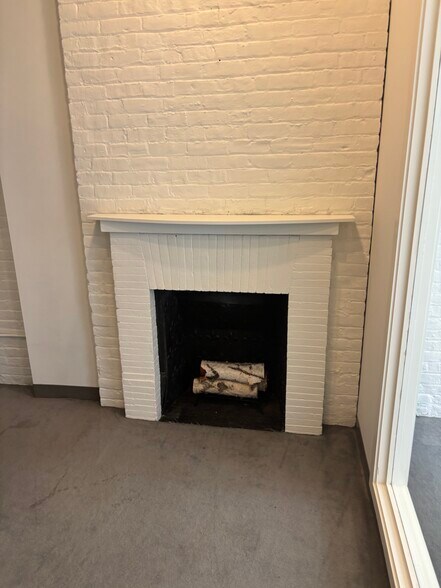 More Photos Of 192 South St, Boston Loft Creative Space For Lease