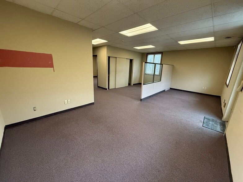 More Photos Of 735 Street Rd, Southampton Medical For Lease