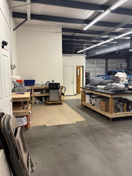 More Photos Of 1482 Commerce Dr, Laramie Light Manufacturing For Lease
