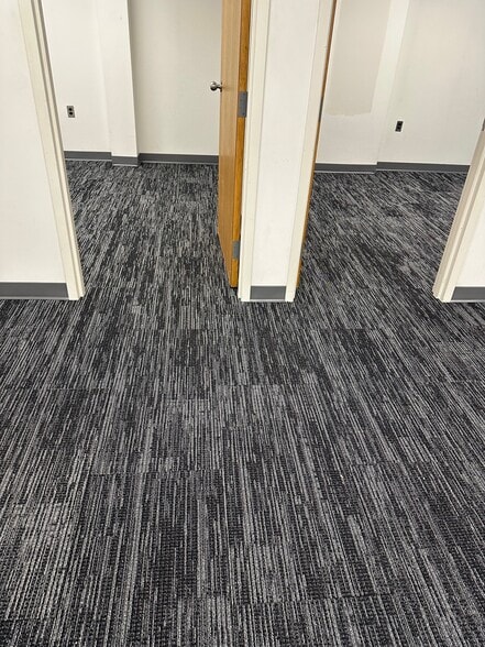 More Photos Of 2304-2306 Berlin Tpke, Newington Office For Lease