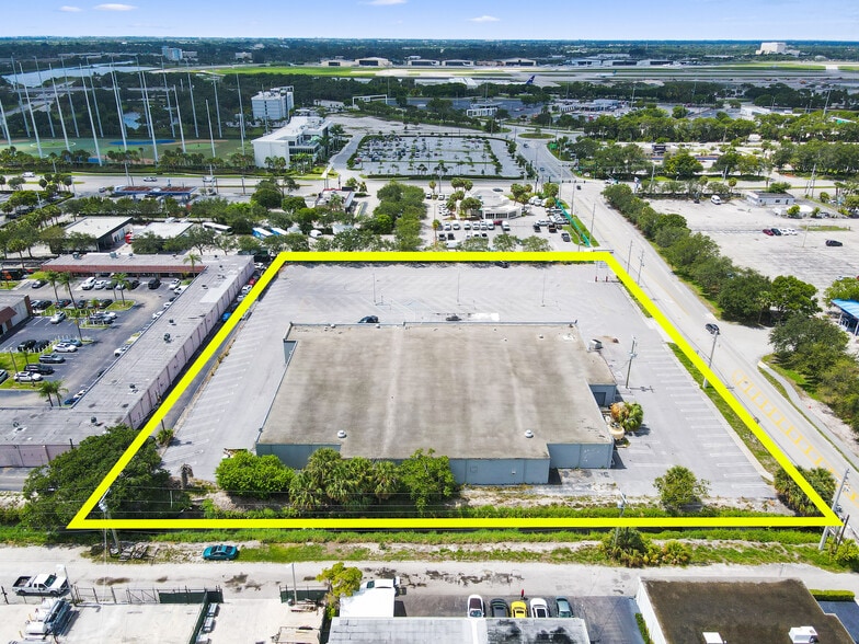 More Photos Of 2500 N Florida Mango Rd, West Palm Beach Freestanding For Sale
