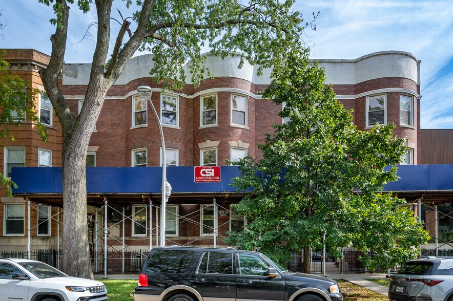 Primary Photo Of , Chicago Multifamily For Sale