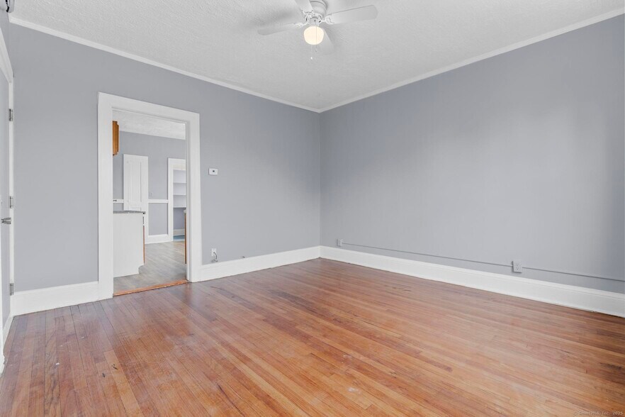 More Photos Of 36-38 School St, Hartford Apartments For Sale
