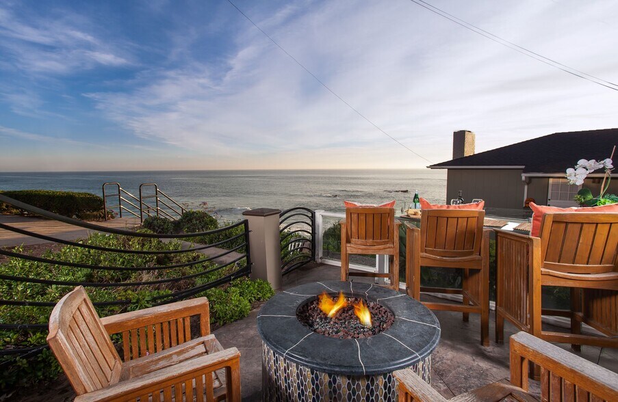 More Photos Of 150 Cress St, Laguna Beach Apartments For Sale
