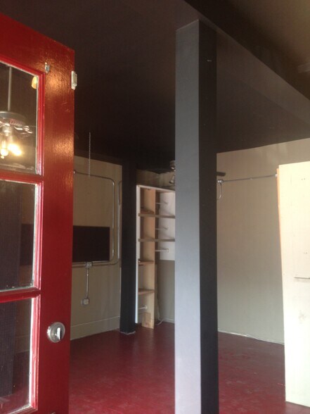 More Photos Of 418-424 W 6th St, San Pedro Apartments For Sale