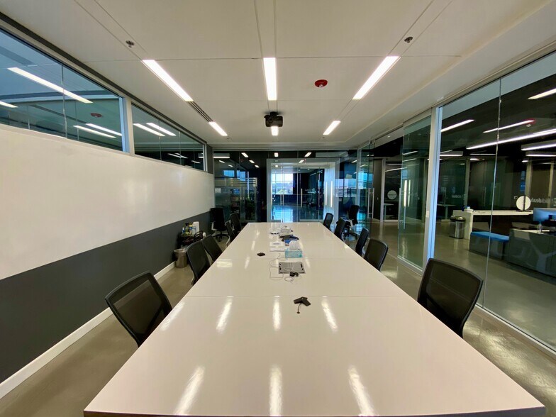 More Photos Of 6010 S Durango Dr, Las Vegas Loft Creative Space For Lease