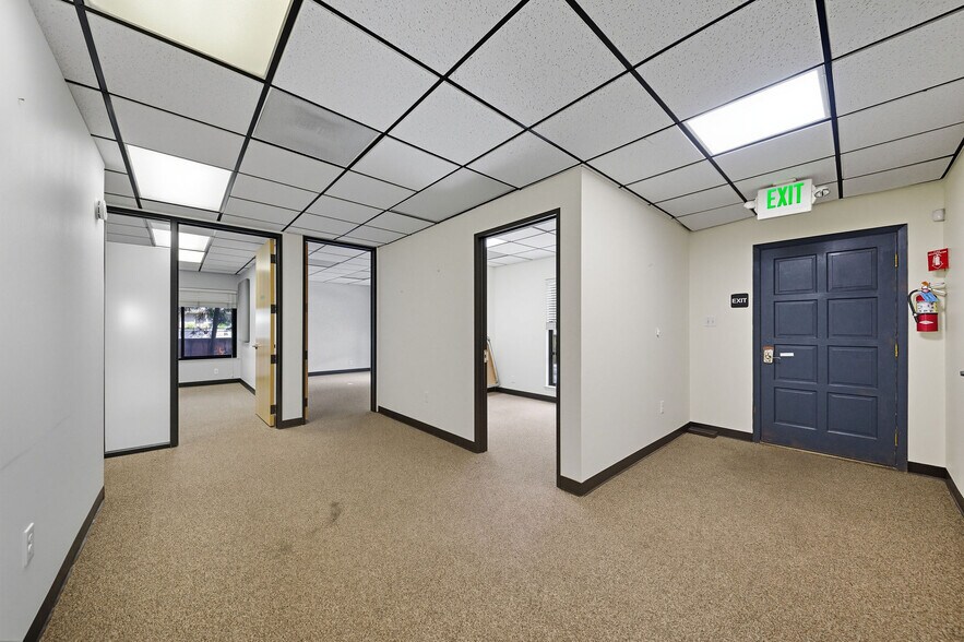 More Photos Of 1021 S El Camino Real, San Mateo Office For Sale