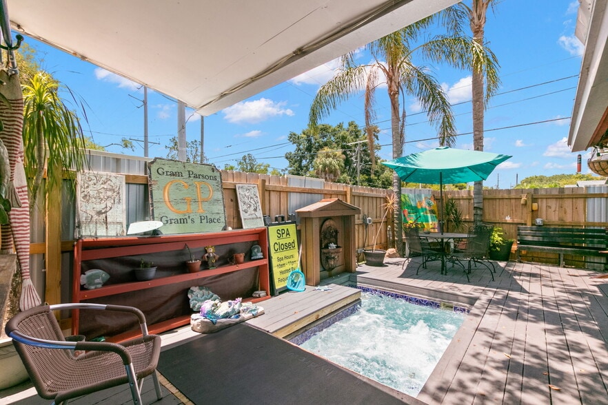 More Photos Of 3109 N Ola Ave, Tampa Hospitality For Sale