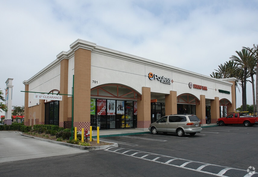 More Photos Of 3600-3770 McFadden Ave, Santa Ana Unknown For Lease