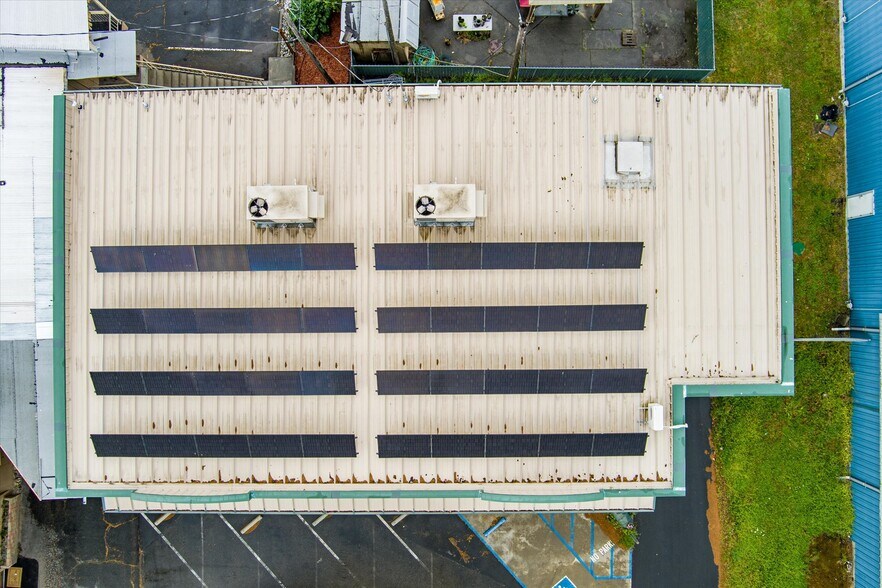 More Photos Of 39057 State Highway 299, Willow Creek Warehouse For Sale