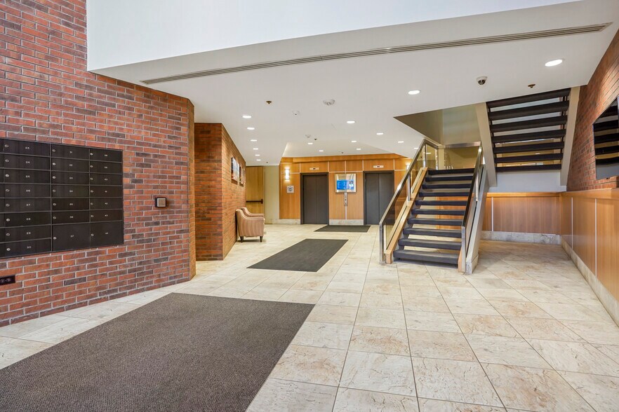 More Photos Of 3609 S Wadsworth Blvd, Lakewood Office For Sale