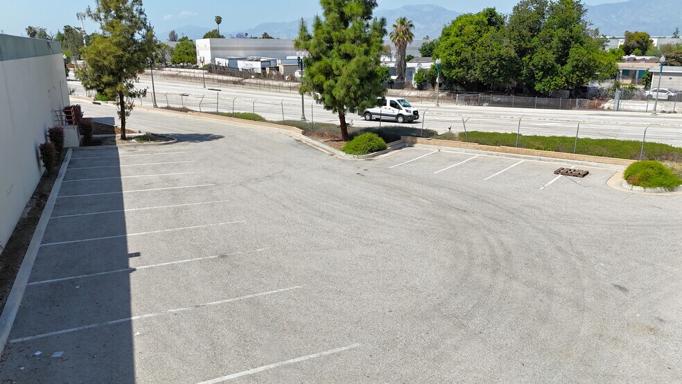More Photos Of 13725-13731 Proctor Ave, City of Industry Warehouse For Lease