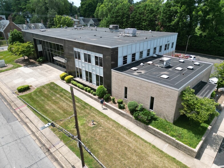 Primary Photo Of 507 W Innes St, Salisbury Office For Sale
