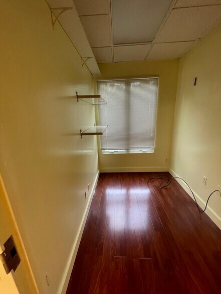 More Photos Of 401 E Jefferson St, Rockville Medical For Lease