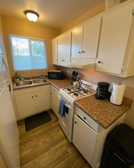 More Photos Of 4302 E Bellevue St, Tucson Apartments For Sale